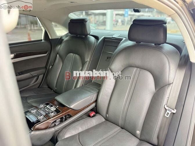Audi A8 L V8 4.0L TFSI 2014 - 1 Tỷ 186 Triệu