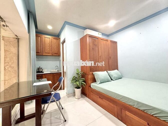 PHÒNG FULL NỘI THẤT VIEW KÍNH NGAY ĐỐI DIỆN NHÀ THI ĐẤU PHÚ THỌ