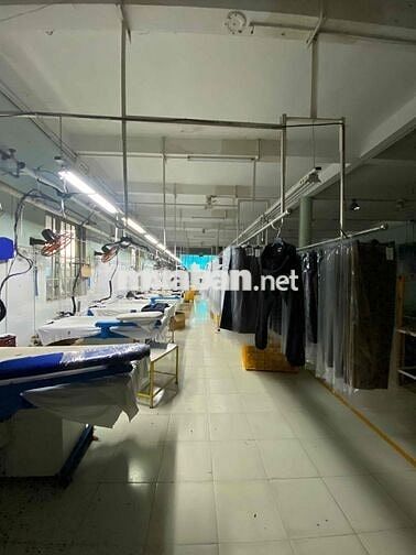 Cho thuê kho, xưởng 1500m2 gần Ql22