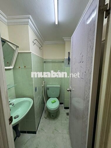Cho thuê nhà HXH Huỳnh Văn Bánh. Phú Nhuận, 3.6x11m T+3L+5Pn+4Wc - 16T