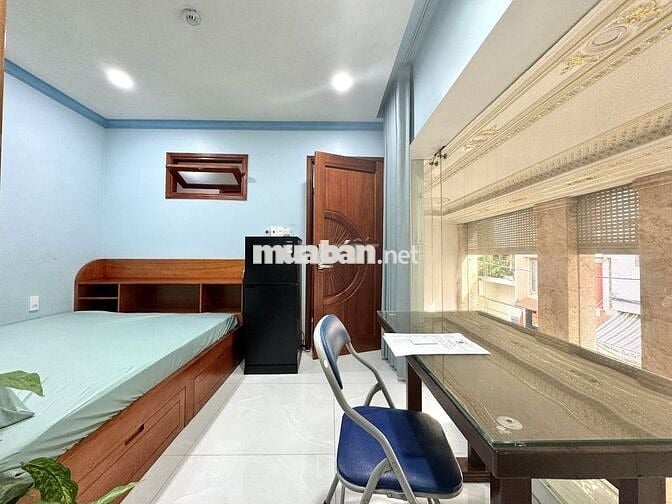 PHÒNG FULL NỘI THẤT VIEW KÍNH NGAY ĐỐI DIỆN NHÀ THI ĐẤU PHÚ THỌ