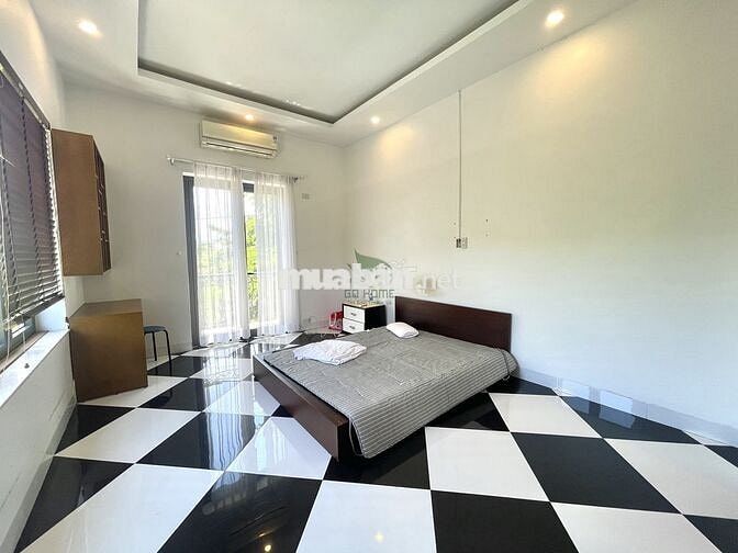 CHO THUÊ BIỆT THỰ 3 TẦNG SÂN VƯỜN HỒ BƠI BẮC NHA TRANG GIÁ 60 TRIỆU