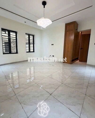 SỐC!!! SIÊU PHẨM - 24E Hậu Giang  nhà mới trống suôt