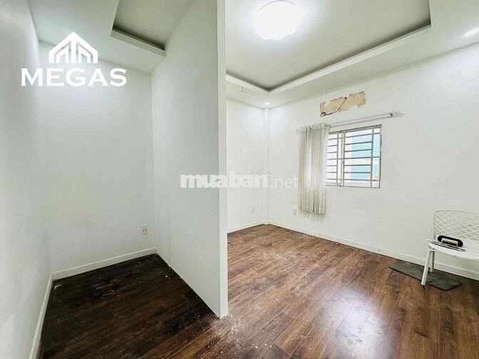 TÁCH BẾP FULL NT SIÊU THOÁNG GẦN ĐẦM SEN - ĐH VĂN HIẾN