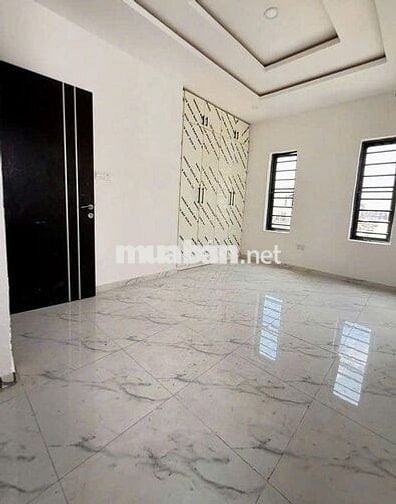 SỐC!!! SIÊU PHẨM - 24E Hậu Giang  nhà mới trống suôt