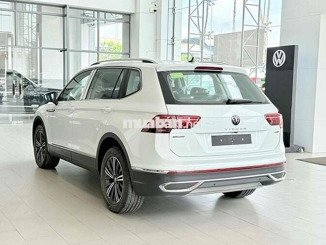 Volkswagen Tiguan 2023 mới 100% chỉ 200tr nhận xe