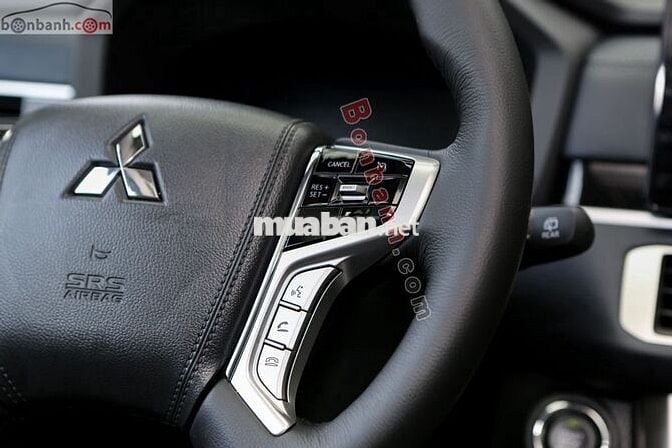 Mitsubishi Xpander Cross 1.5 AT 2025 - 613 Triệu