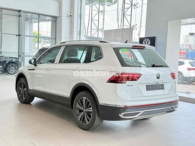 Volkswagen Tiguan 2023 mới 100% chỉ 200tr nhận xe