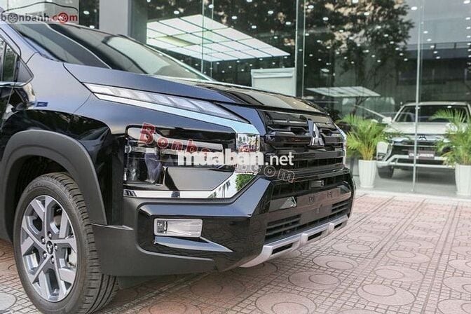 Mitsubishi Xpander Cross 1.5 AT 2025 - 613 Triệu