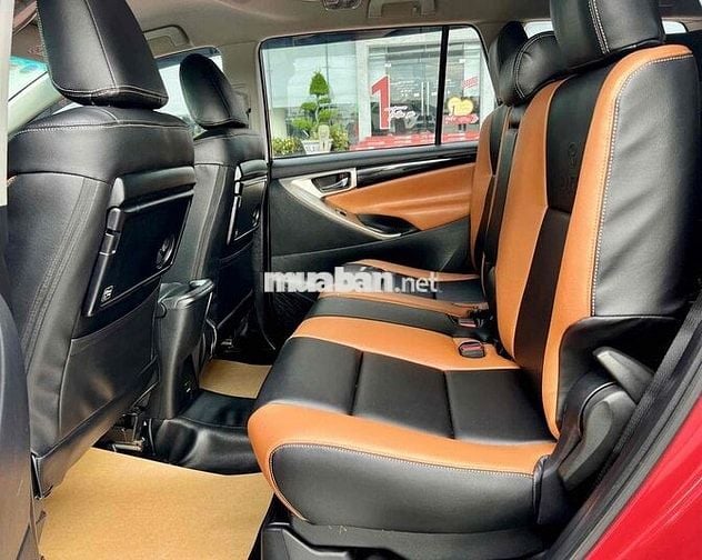 Toyota Innova 2019 Venturer - 112800 km