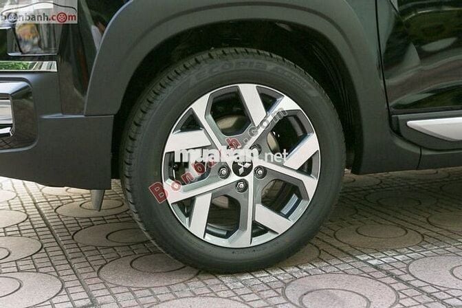 Mitsubishi Xpander Cross 1.5 AT 2025 - 613 Triệu