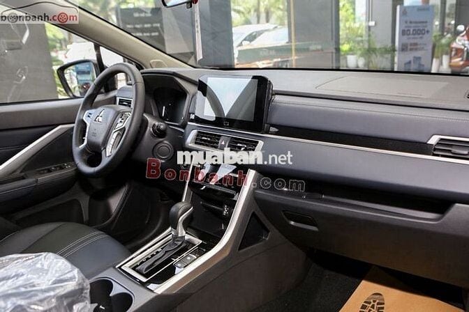 Mitsubishi Xpander Cross 1.5 AT 2025 - 613 Triệu