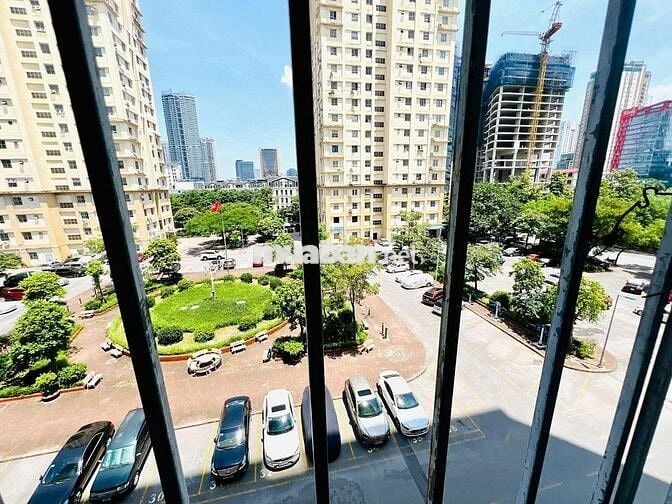 CHÍNH CHỦ CẦN BÁN CHUNG CƯ 4 TỶ HƠN - 66M- 2 NGỦ - SỔ ĐỎ ĐẸP
