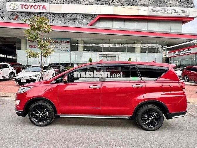 Toyota Innova 2019 Venturer - 112800 km