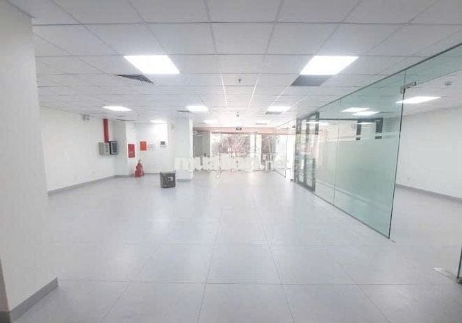 CHO THUÊ NHÀ MẶT TIỀN  NGUYỄN ĐÌNH CHIỂU, PHƯỜNG ĐA KAO, QUẬN 1