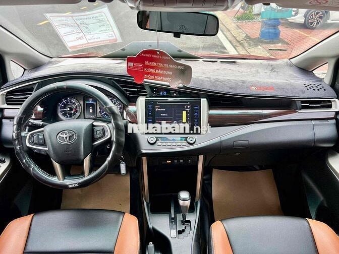 Toyota Innova 2019 Venturer - 112800 km
