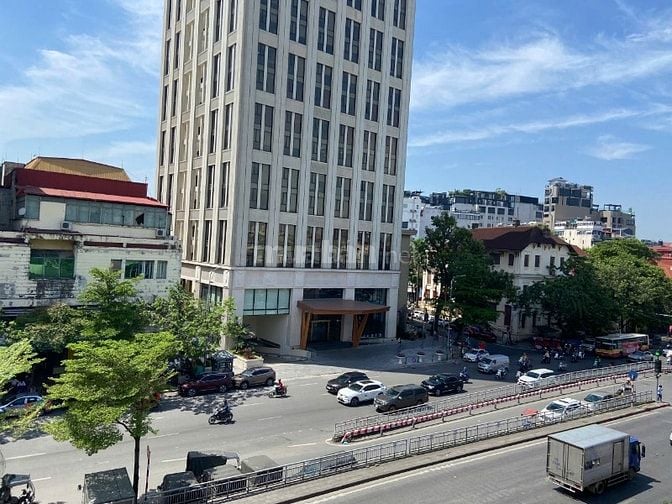 cho thuê nhà mặt phố 711 Hồng Hà