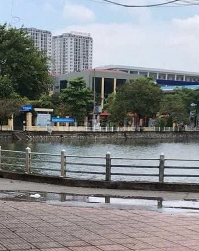 bán đất mặt hồ Bồ Đề Long Biên