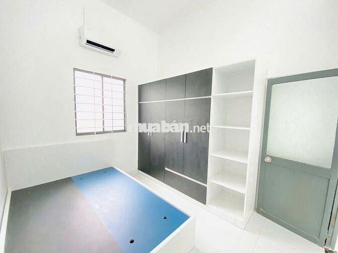 BÁN GẤP NHÀ NGỘP , SHR , GIÁ TỐT .