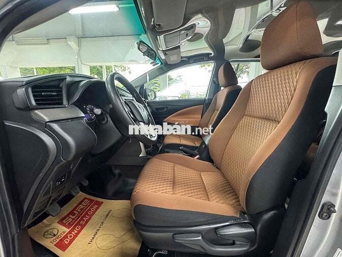 Toyota Innova 2019 2.0E - 76600 km