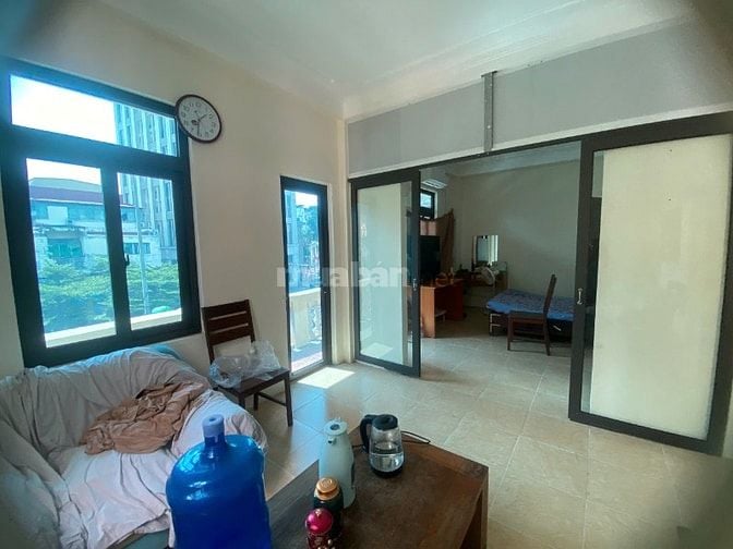 cho thuê nhà mặt phố 711 Hồng Hà