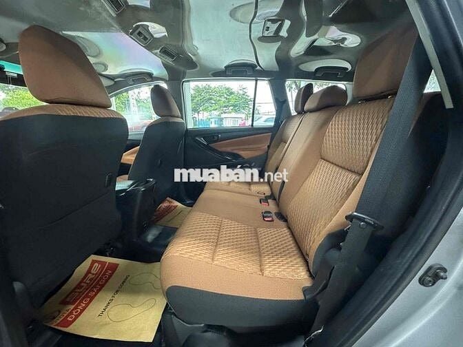 Toyota Innova 2019 2.0E - 76600 km