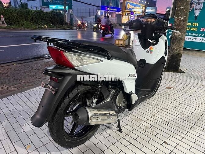 Sh 150 2006 nhập Ý máy zin.