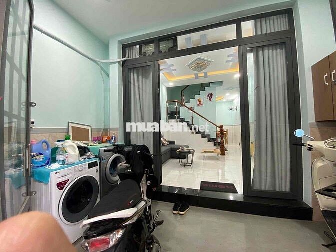 CHO THUÊ NHÀ NGUYÊN CĂN HẺM 30 THỐNG NHẤT P10 GÒ VẤP