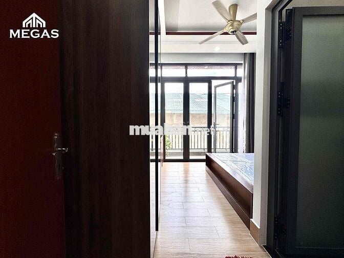 CĂN STUDIO FULL NỘI THẤT  CÓ BAN CÔNG