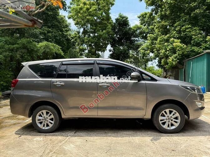 Toyota Innova 2.0E 2018 - 380 Triệu