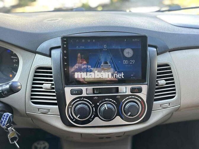 Toyota Innova 2014 E - 15000 km