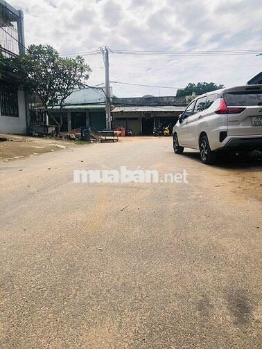 Bán nhà 1 trệt 2 lầu khu dân cư Thuận Giao