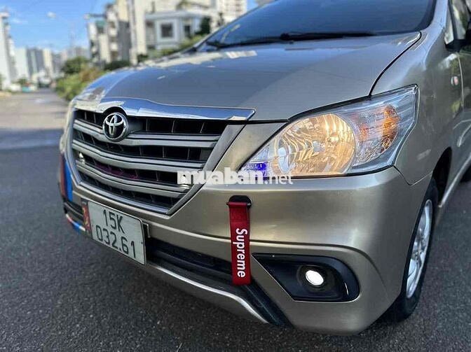 Toyota Innova 2014 E - 15000 km