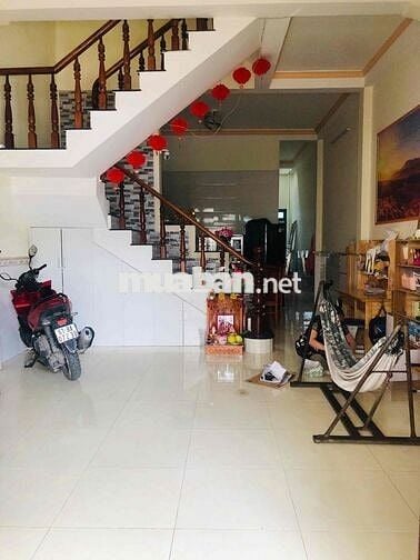 Bán nhà 1 trệt 2 lầu khu dân cư Thuận Giao