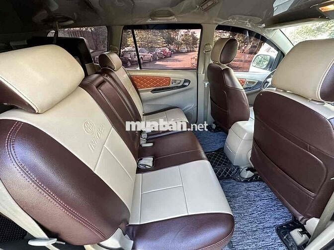 Toyota Innova 2014 E - 15000 km