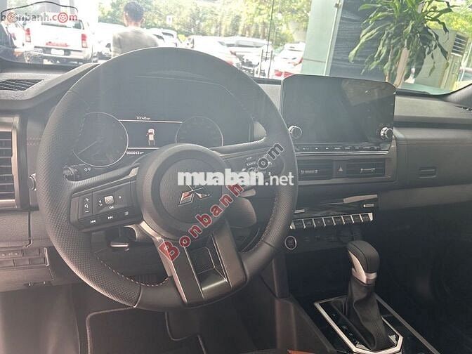 Mitsubishi Triton Athlete 4WD AT 2025 - 820 Triệu