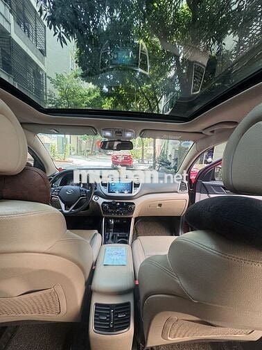 Hyundai Tucson 2016  - 100000 km
