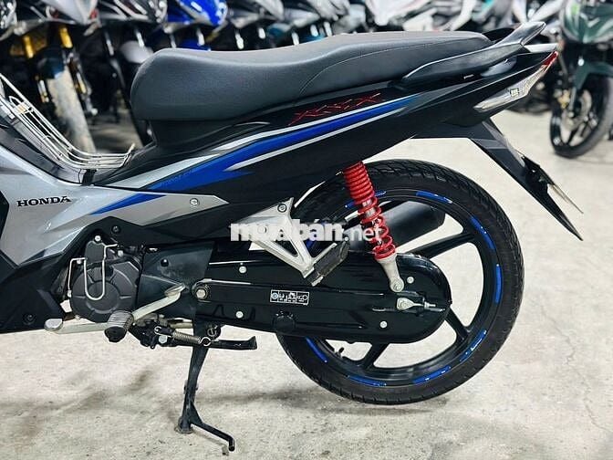 XE MÁYTHANH TÙNG_WAVE RSX FI XANH VÀNH ĐÚC BIỂN 29