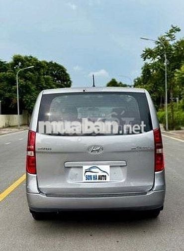 Hyundai Grand Starex 2017 2.4 MT