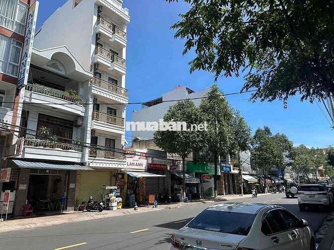 Nhà ngang 7,5m gần biển – Sát trường học – Vị trí thoáng, đầy tiềm năn