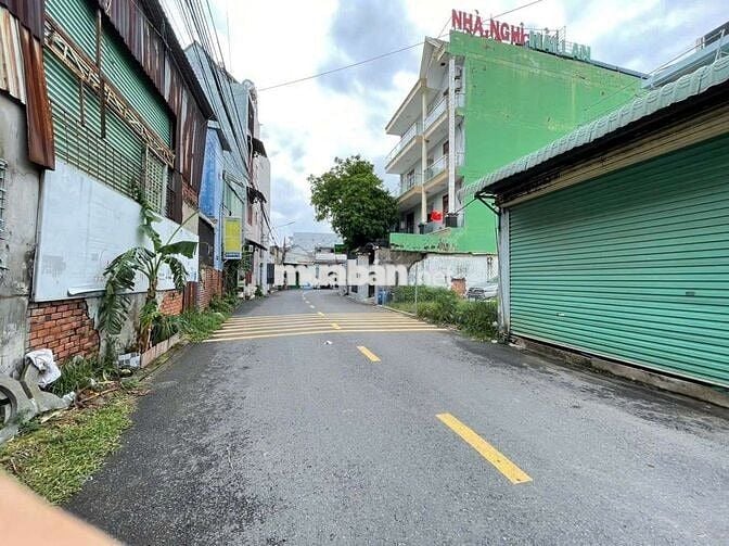 Đất đẹp 2 mặt tiền 171m ngang 7m gần ngã tư chiêu Liêu Dĩ An