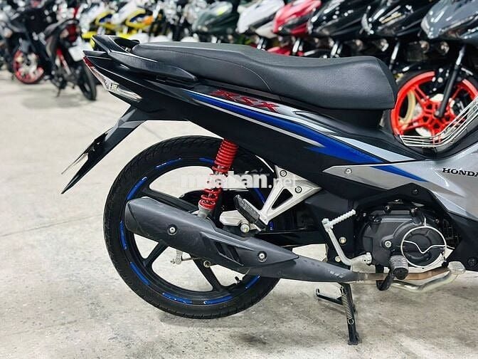 XE MÁYTHANH TÙNG_WAVE RSX FI XANH VÀNH ĐÚC BIỂN 29