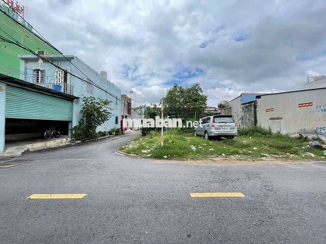 Đất đẹp 2 mặt tiền 171m ngang 7m gần ngã tư chiêu Liêu Dĩ An