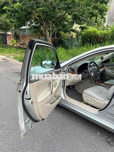 Toyota Camry 2010 2.4G - 140000 km