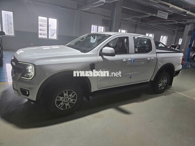 Ford Ranger 2025 XLS 4x2 AT