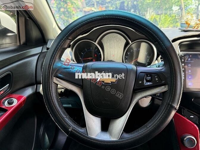 Chevrolet Cruze LT 1.6L 2017 - 252 Triệu
