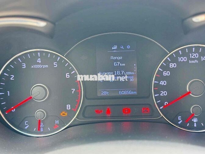 Kia Cerato 2019 1.6 MT - 1 chủ xe giữ gìn kĩ