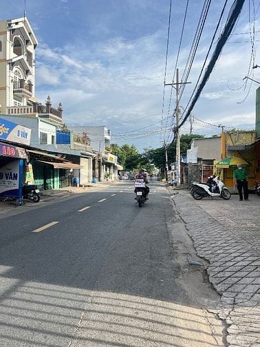 Bán nhà MT Tân Thới Nhất 01, phường TTN, quận 12. 