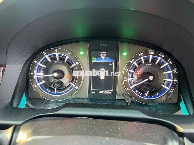 Toyota Innova 2022 G 2.0 AT - 48500 km
