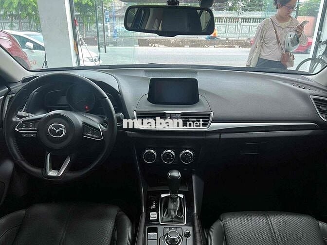 Mazda 3 2019 1.5AT